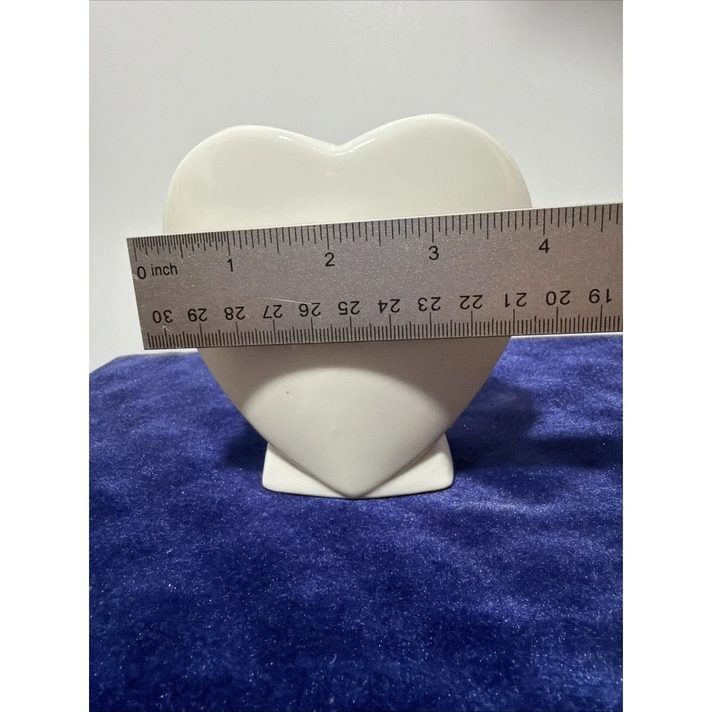 Russ heart shaped